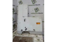 Recambio de puerta trasera izquierda para renault magnum e-tech 2000  chasis 4 x 2 larga distancia referencia OEM IAM 5010148549