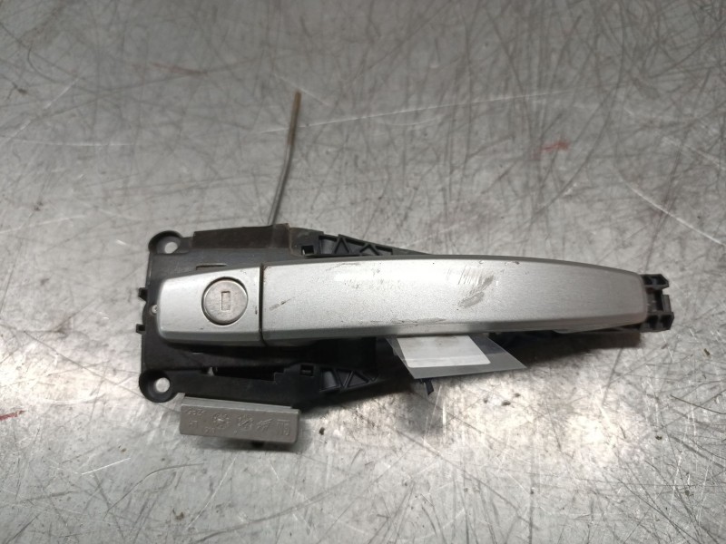 Recambio de maneta exterior delantera izquierda para opel insignia berlina expression referencia OEM IAM   