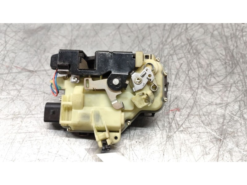 Recambio de cerradura puerta delantera izquierda para seat leon (1m1) signo referencia OEM IAM 3B1837015AP  8 PINS