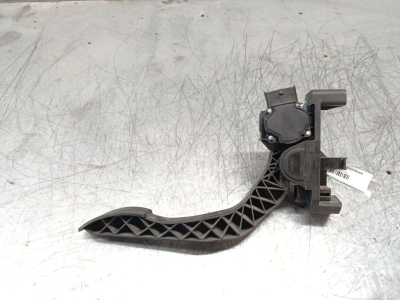 Recambio de potenciometro pedal para iveco daily iv caja/chasis 35c12, 35s12 referencia OEM IAM 0281002632  6 PINS