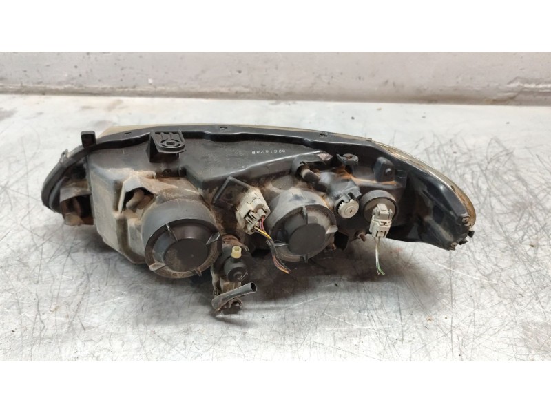 Recambio de faro derecho para nissan almera ii (n16) 1.5 referencia OEM IAM   