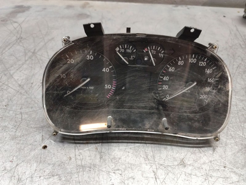 Recambio de cuadro instrumentos para volkswagen polo berlina (6n1) básico referencia OEM IAM 6N0919861V  