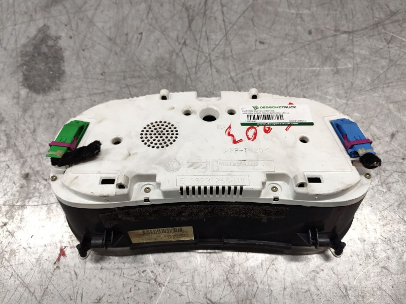 Recambio de cuadro instrumentos para volkswagen polo berlina (6n1) básico referencia OEM IAM 6N0919861V  