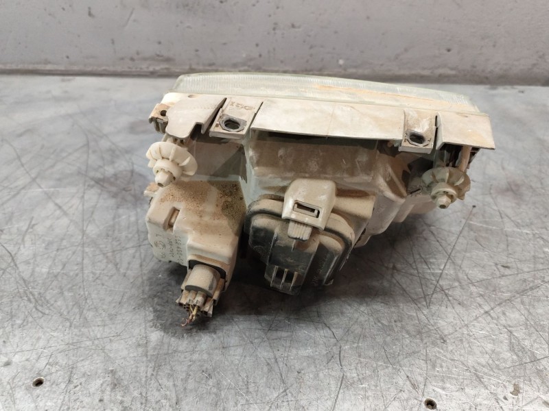 Recambio de faro izquierdo para volkswagen polo berlina (6n1) básico referencia OEM IAM   