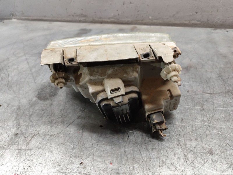 Recambio de faro derecho para volkswagen polo berlina (6n1) básico referencia OEM IAM   