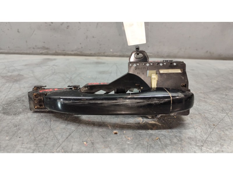 Recambio de maneta exterior delantera derecha para renault austral tce 130 referencia OEM IAM   