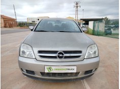 opel vectra c berlina del año 2002