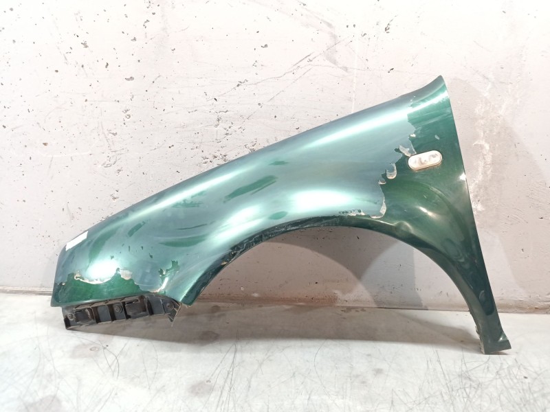 Recambio de aleta delantera izquierda para volkswagen golf iv berlina (1j1) 1.9 tdi referencia OEM IAM   
