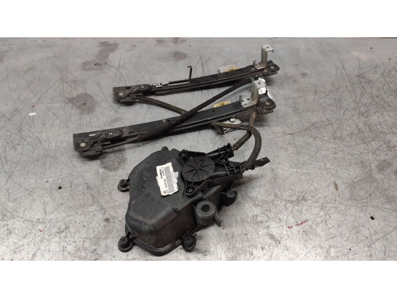 Recambio de elevalunas delantero derecho para seat ibiza iv (6j5, 6p1) 1.6 tdi referencia OEM IAM 6J4837402E  