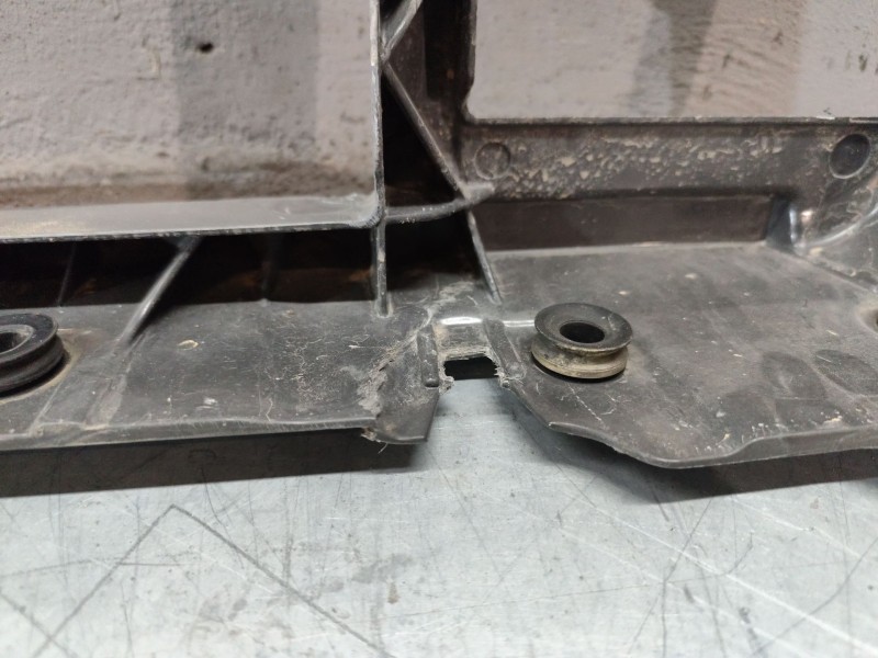 Recambio de panel frontal para peugeot 208 i (ca_, cc_) 1.6 hdi referencia OEM IAM   