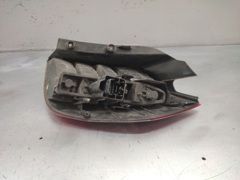 Recambio de piloto trasero izquierdo para renault scenic ii authentique referencia OEM IAM   