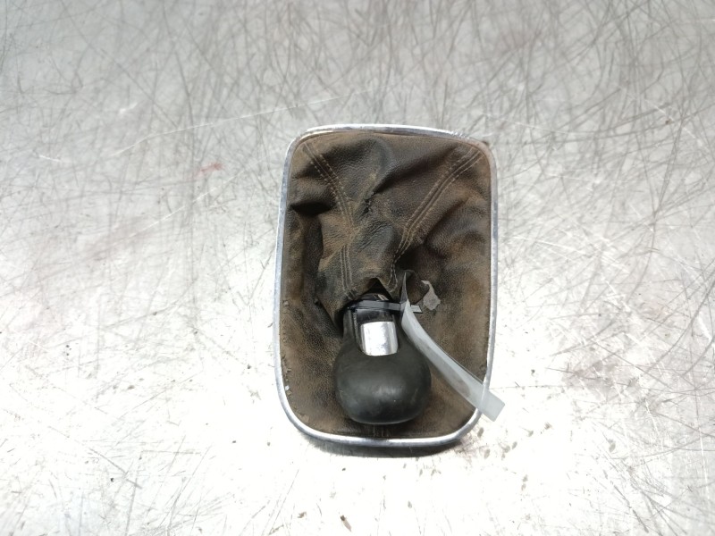 Recambio de pomo palanca cambio para opel insignia berlina expression referencia OEM IAM   