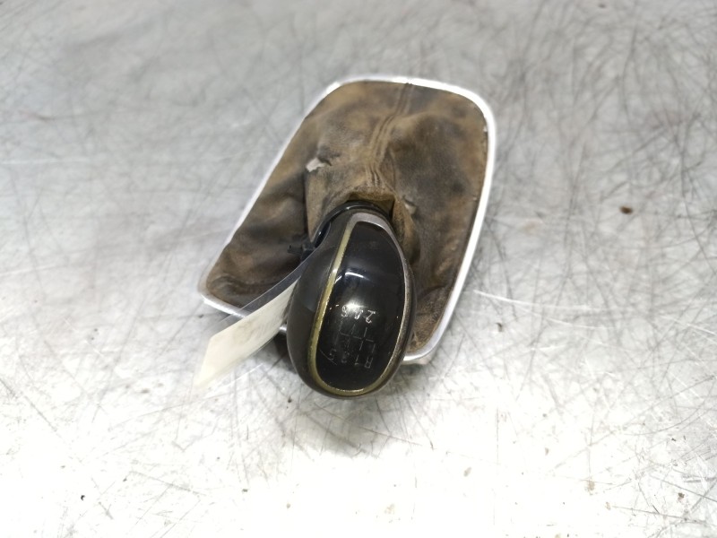 Recambio de pomo palanca cambio para opel insignia berlina expression referencia OEM IAM   