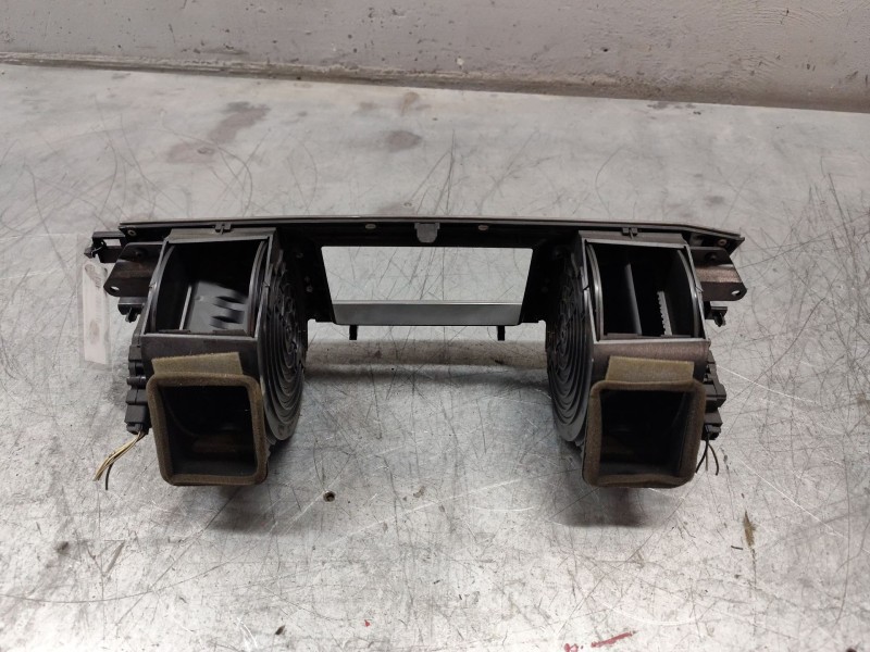 Recambio de difusor calefaccion para jaguar xf 3.0 v6 diesel edition referencia OEM IAM 8X2319K617BH  CENTRAL