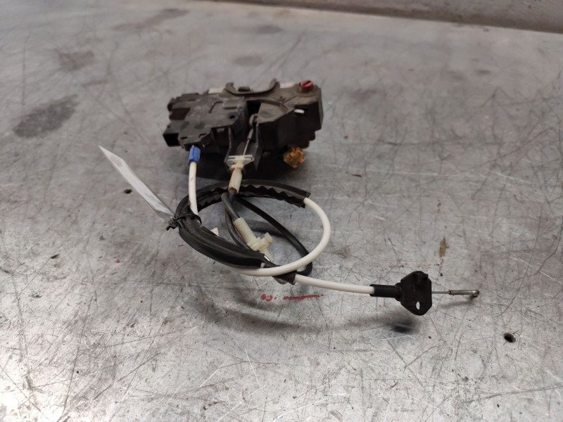 Recambio de cerradura puerta trasera derecha para saab 9-3 berlina referencia OEM IAM  4 PINS 