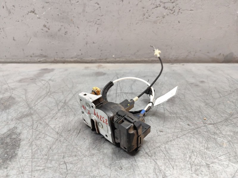 Recambio de cerradura puerta trasera izquierda para saab 9-3 berlina referencia OEM IAM  4 PINS 