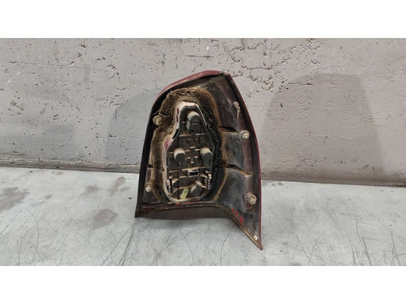 Recambio de piloto trasero izquierdo para nissan primera (p10) 2.0 d referencia OEM IAM   