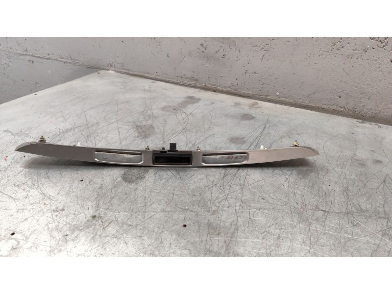 Recambio de asidero porton maletero para peugeot 207 x-line referencia OEM IAM   