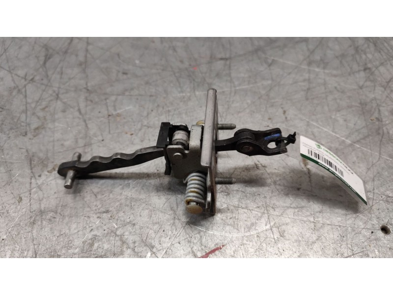 Recambio de freno puerta delantero derecho para peugeot 5008 referencia OEM IAM   