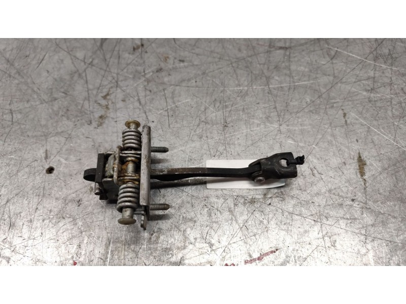 Recambio de freno puerta trasero derecho para peugeot 5008 referencia OEM IAM   