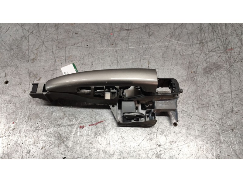 Recambio de maneta exterior delantera derecha para peugeot 5008 referencia OEM IAM   