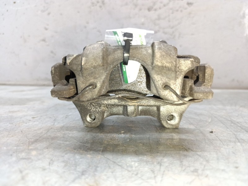 Recambio de pinza freno delantera izquierda para dacia sandero ii 1.2 referencia OEM IAM 410001154R  