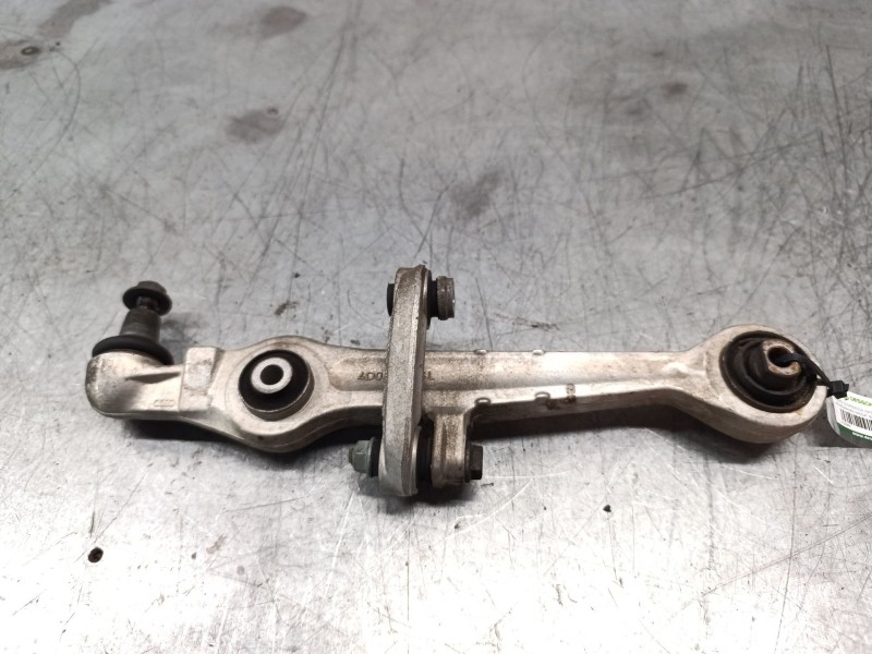 Recambio de brazo suspension inferior delantero derecho para volkswagen passat berlina (3b2) básico referencia OEM IAM 4D0407155