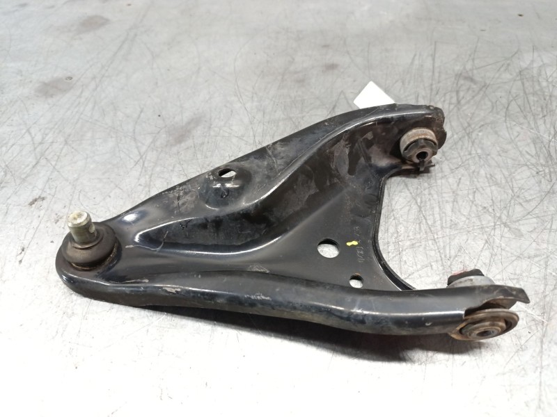 Recambio de brazo suspension inferior delantero derecho para dacia sandero ii 1.2 referencia OEM IAM 545006623R  