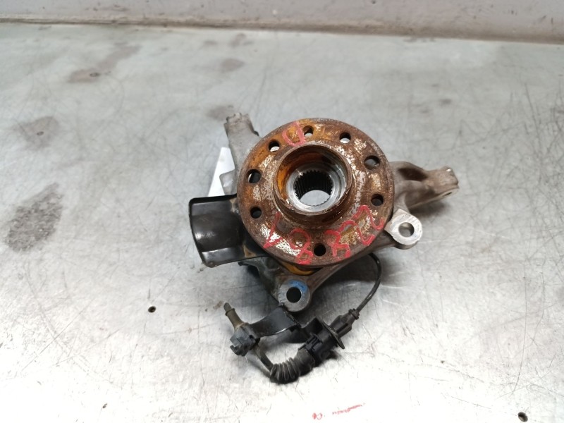 Recambio de mangueta delantera derecha para opel vectra c berlina club referencia OEM IAM   