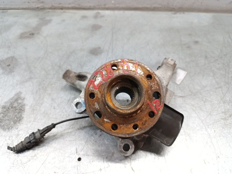 Recambio de mangueta delantera izquierda para opel vectra c berlina club referencia OEM IAM   