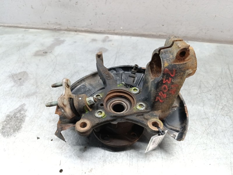 Recambio de mangueta delantera izquierda para volkswagen touran (1t1) advance referencia OEM IAM   