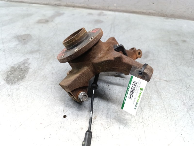 Recambio de mangueta delantera izquierda para dacia sandero ii 1.2 referencia OEM IAM   