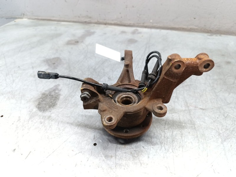 Recambio de mangueta delantera izquierda para dacia sandero ii 1.2 referencia OEM IAM   