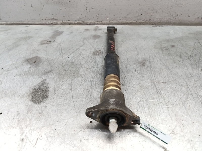 Recambio de amortiguador trasero para volkswagen passat b5.5 (3b3) 1.9 tdi referencia OEM IAM   