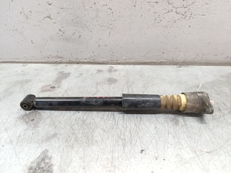 Recambio de amortiguador trasero para volkswagen passat b5.5 (3b3) 1.9 tdi referencia OEM IAM   