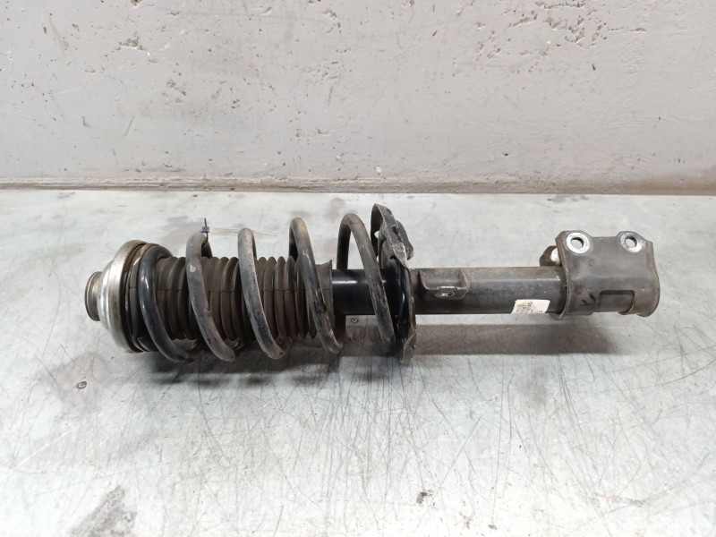 Recambio de amortiguador delantero derecho para opel zafira b cosmo referencia OEM IAM 22214013  