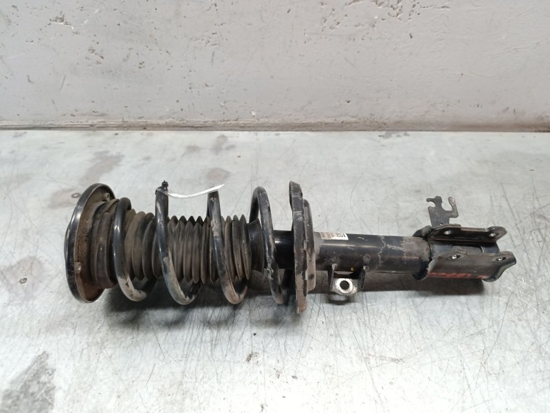 Recambio de amortiguador delantero derecho para opel vectra c berlina club referencia OEM IAM 13118706  