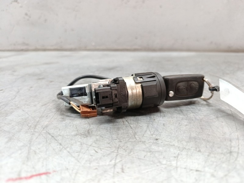Recambio de conmutador de arranque para peugeot 5008 referencia OEM IAM 36410600  