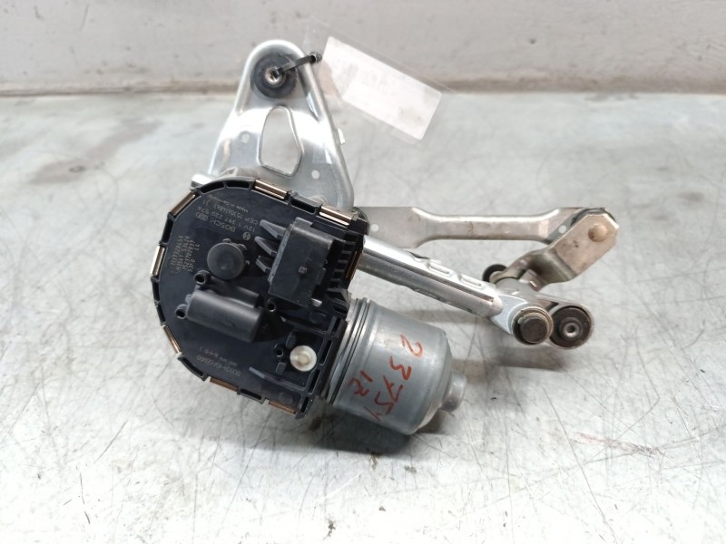 Recambio de motor limpia delantero para peugeot 5008 referencia OEM IAM 1397220576 IZQUIERDO 4 PINS