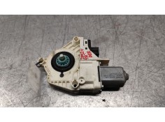 Recambio de motor elevalunas trasero derecho para audi a4 ber. (b8) básico referencia OEM IAM 966607100 6PINES   2