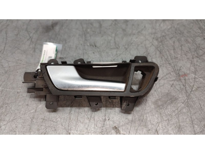 Recambio de maneta interior delantera izquierda para audi a4 ber. (b8) básico referencia OEM IAM 8K0837019  