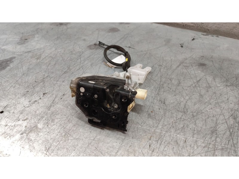 Recambio de cerradura puerta delantera izquierda para volkswagen eos (1f7) 2.0 tdi referencia OEM IAM 1P1837015  9 PINS