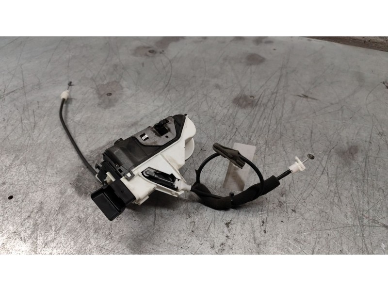 Recambio de cerradura puerta delantera izquierda para citroën c3 attraction referencia OEM IAM   