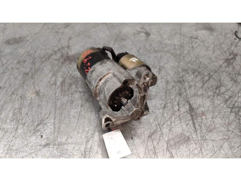Recambio de motor arranque para renault kangoo (f/kc0) alize referencia OEM IAM 8200227092  12 DIENTES