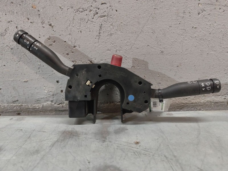 Recambio de mando multifuncion para ford fiesta berl./courier si referencia OEM IAM 89FG14K147CB  