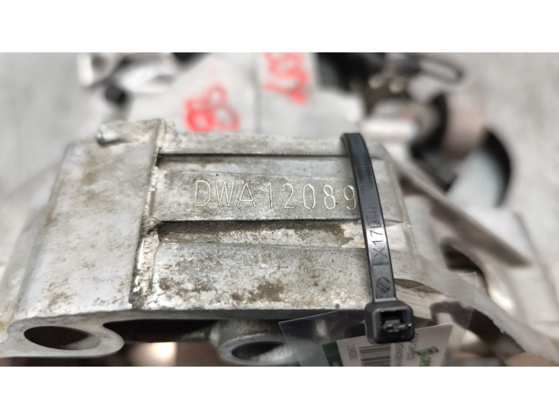 Recambio de caja cambios para volkswagen passat berlina (3b2) básico referencia OEM IAM DWA  