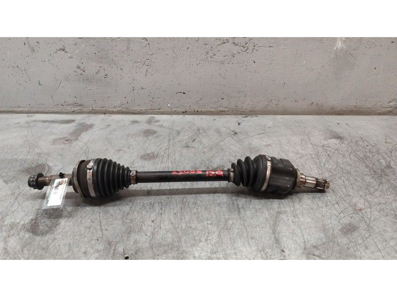 Recambio de transmision delantera izquierda para toyota auris active referencia OEM IAM   