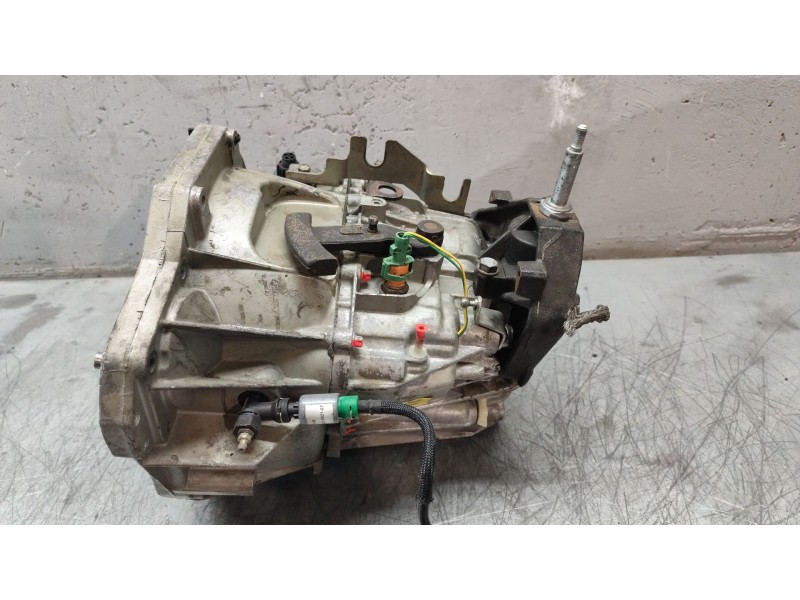 Recambio de caja cambios para renault master ii phase 2 bus 2.5 diesel referencia OEM IAM PK6030  