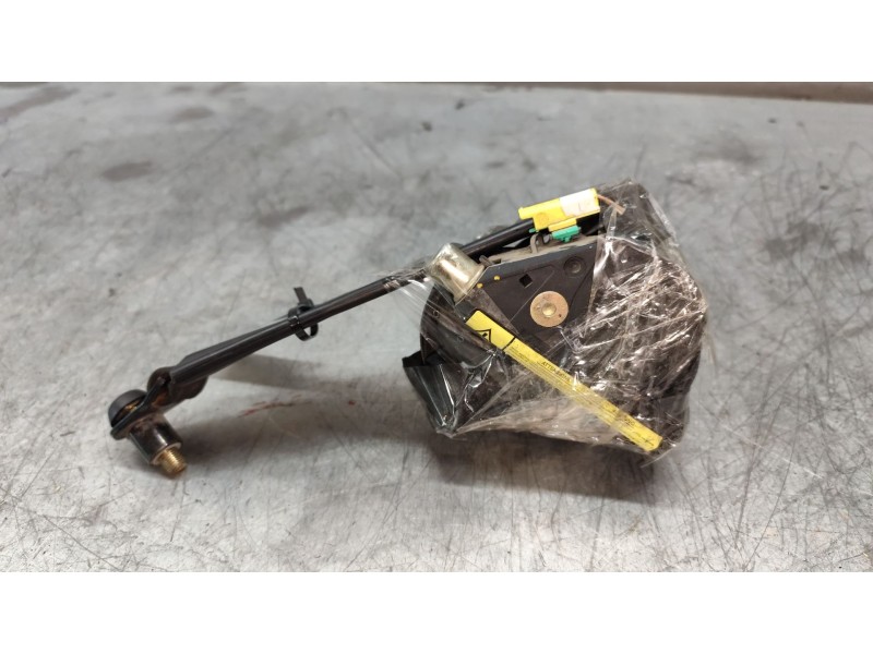 Recambio de cinturon seguridad delantero izquierdo para fiat doblo cargo (223) 1.9 jtd furg. referencia OEM IAM   