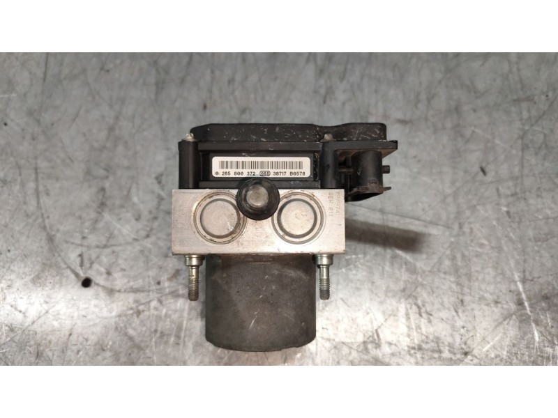 Recambio de abs para opel corsa c blue line referencia OEM IAM 0265800372  0265231443